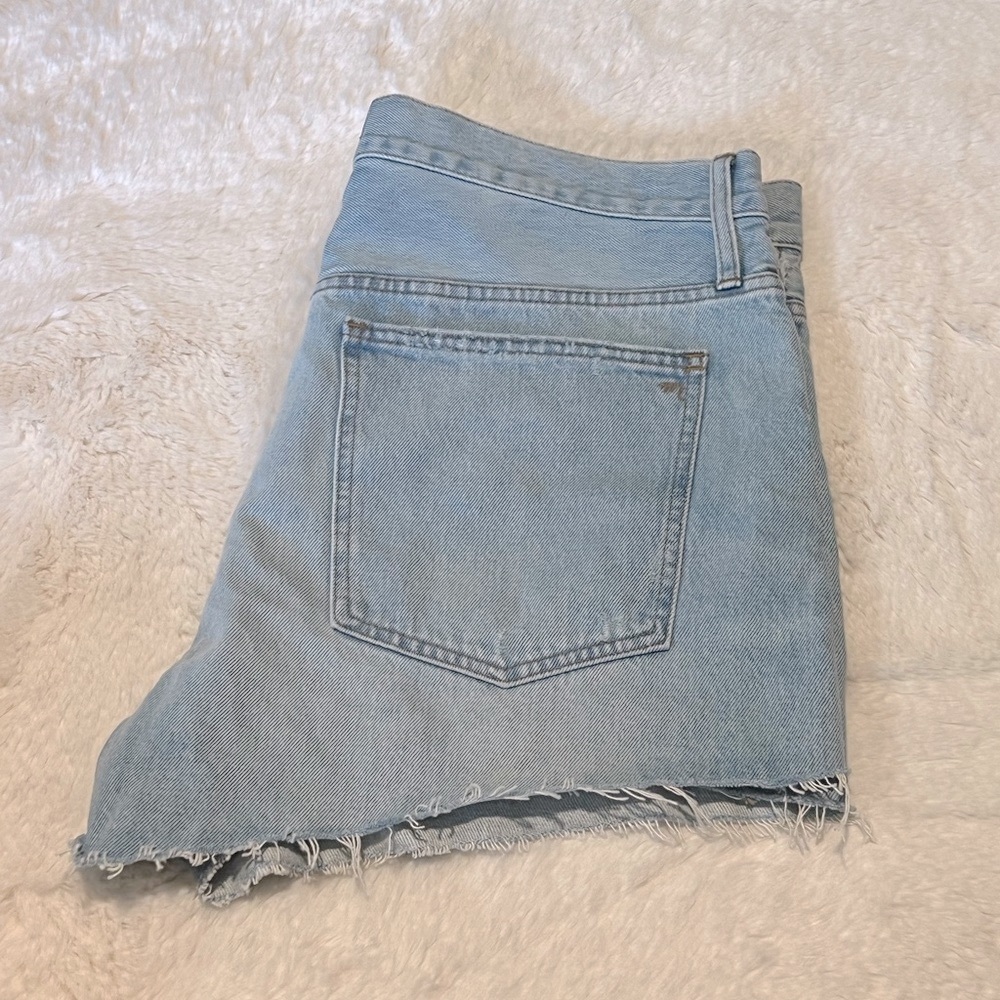 NWT Madewell relaxed denim short size 31
